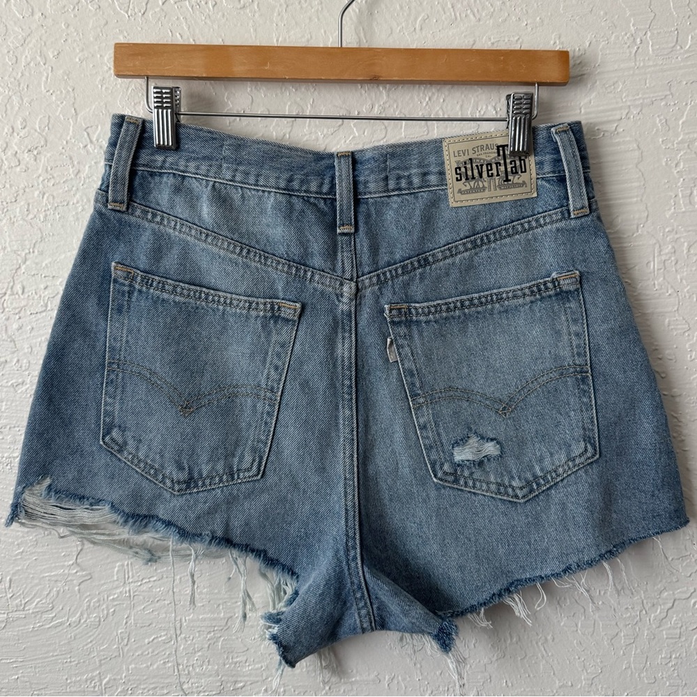 Levi’s Silver Tab Mom Shorts